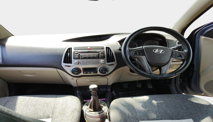 2012 Hyundai i20 SPORTZ 1.2, Petrol, Manual, 65,251 km, interior