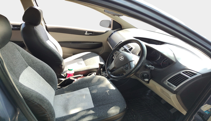 2012 Hyundai i20 SPORTZ 1.2, Petrol, Manual, 65,251 km, interior