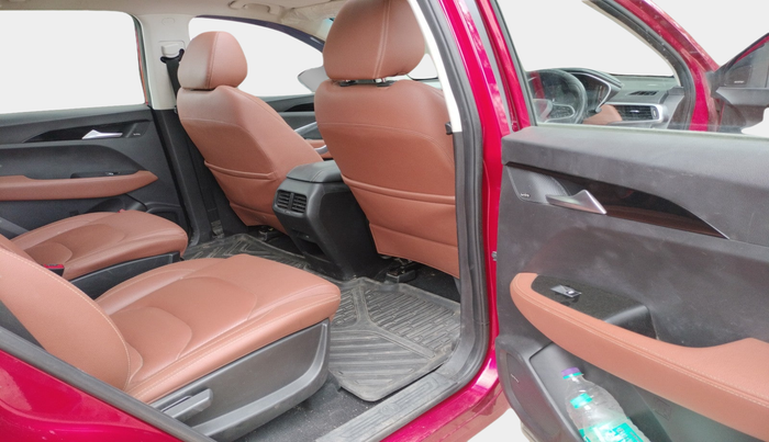 2020 MG HECTOR PLUS SHARP 1.5 PETROL TURBO CVT 6-STR, Petrol, Automatic, 92,621 km, interior