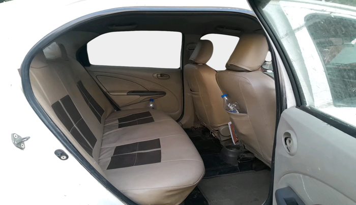 2014 Toyota Etios GD, Diesel, Manual, 1,31,685 km, interior