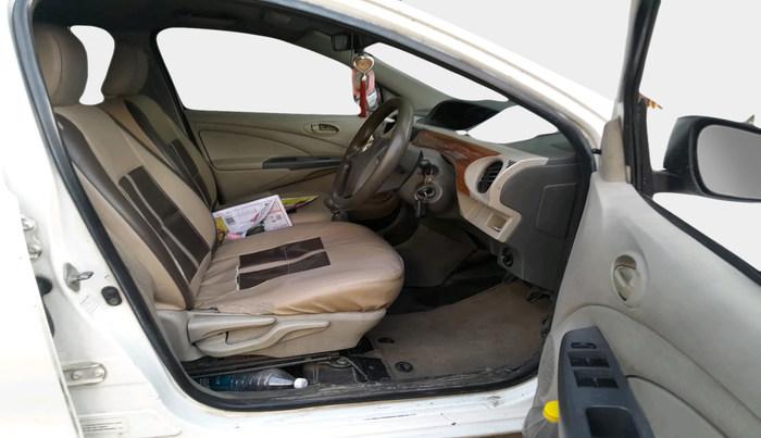 2014 Toyota Etios GD, Diesel, Manual, 1,31,685 km, interior