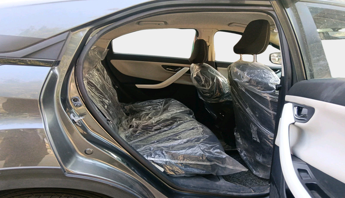 2024 Tata NEXON CREATIVE  AMT 1.2 PETROL, Petrol, Automatic, 4,100 km, interior