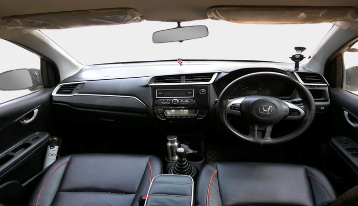 2017 Honda Brio VX MT, Petrol, Manual, 65,327 km, interior