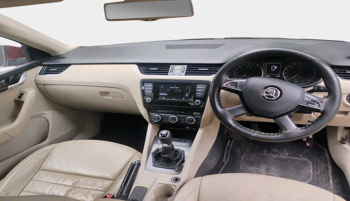 2013 Skoda Octavia AMBITION 2.0 TDI, Diesel, Manual, 90,905 km, interior