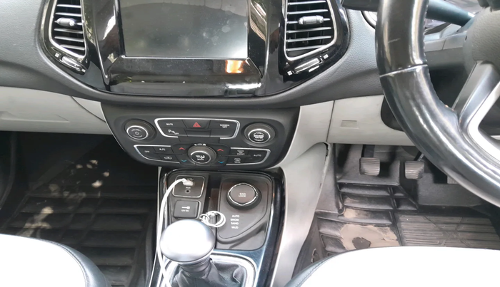 2017 Jeep Compass LIMITED 2.0 DIESEL 4X4, Diesel, Manual, 91,682 km, interior