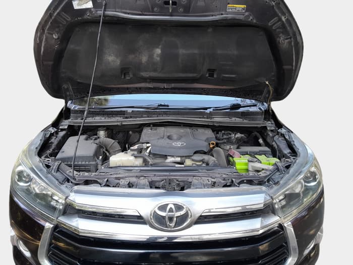 2017 Toyota Innova Crysta 2.8 ZX AT 7 STR, Diesel, Automatic, 1,59,883 km, exterior