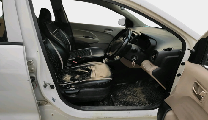 2019 Hyundai NEW SANTRO MAGNA, Petrol, Manual, 1,25,369 km, interior