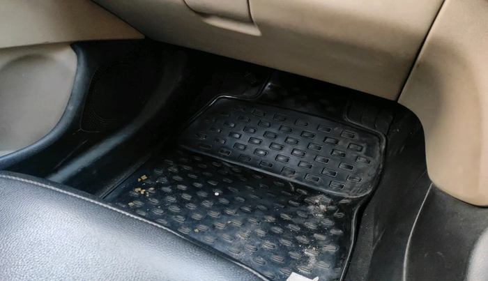 2019 Hyundai NEW SANTRO MAGNA, Petrol, Manual, 1,25,369 km, interior