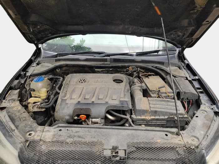 2012 Volkswagen Jetta COMFORTLINE TDI, Diesel, Manual, 1,19,813 km, exterior