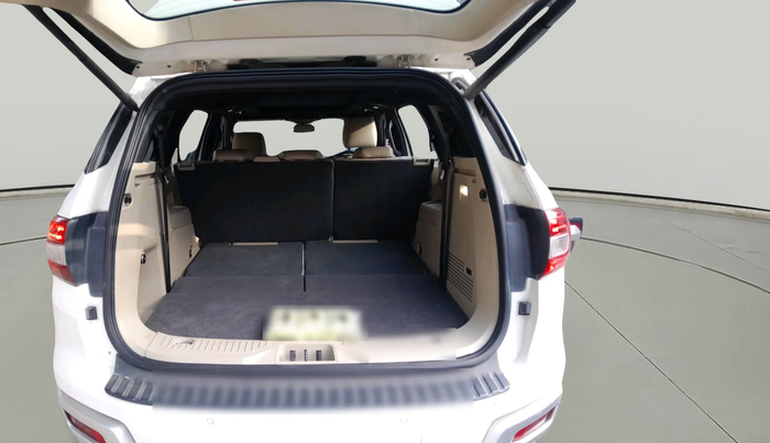 2018 Ford Endeavour TITANIUM 3.2 4X4 AT, Diesel, Automatic, 74,554 km, exterior