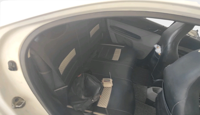 2017 Tata Tiago XT DIESEL, Diesel, Manual, 1,00,940 km, interior