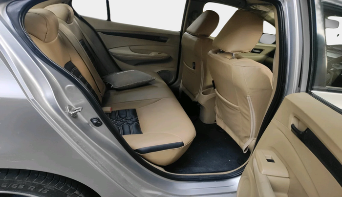 2012 Honda City 1.5L I-VTEC S MT, Petrol, Manual, 1,36,590 km, interior