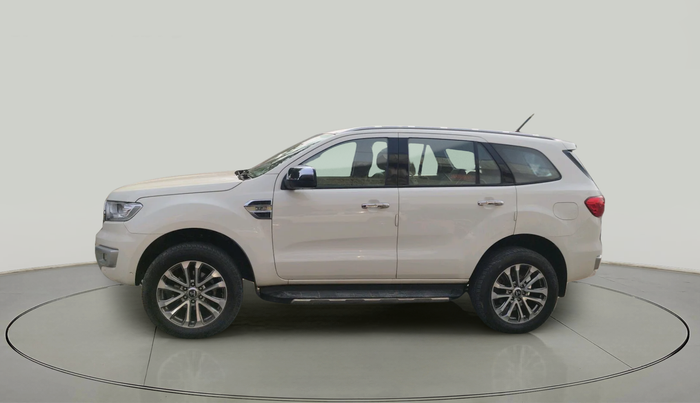 2017 Ford Endeavour TITANIUM 3.2 4X4 AT, Diesel, Automatic, 77,248 km, exterior