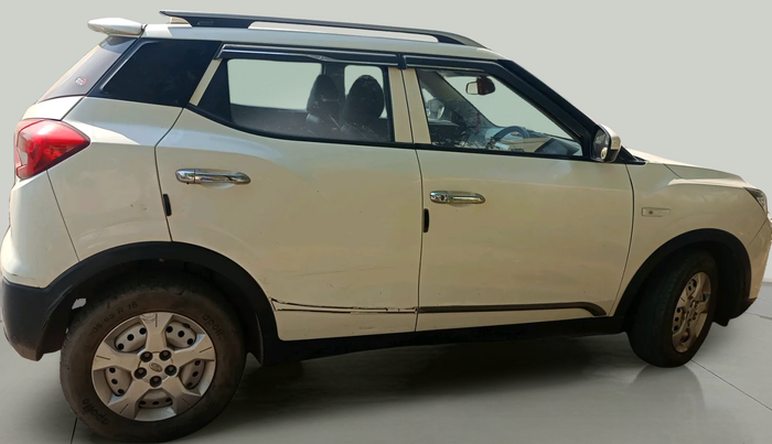 2021 Mahindra XUV300 W4 1.5 DIESEL, Diesel, Manual, 98,647 km, exterior