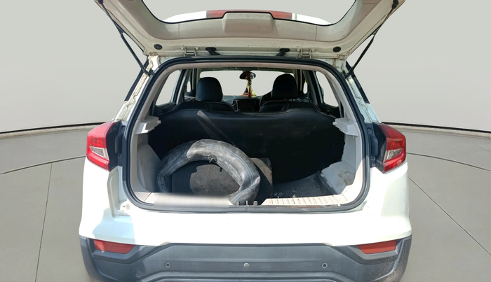 2021 Mahindra XUV300 W4 1.5 DIESEL, Diesel, Manual, 98,647 km, exterior