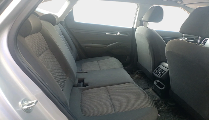 2023 KIA SELTOS  HTE 1.5 PETROL MT, Petrol, Manual, 61,754 km, interior