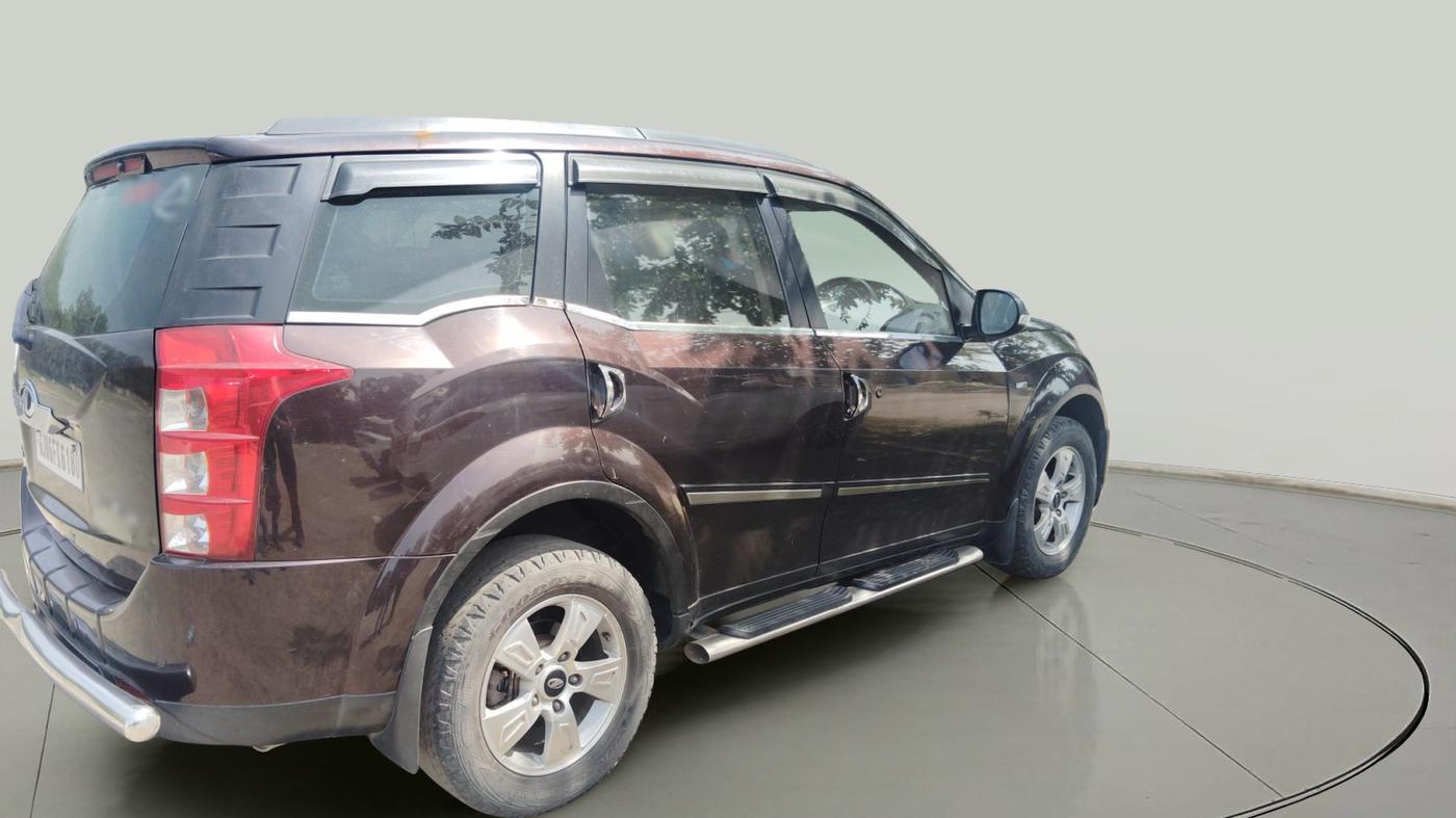 2013 Mahindra XUV500 W8, Diesel, Manual, 1,33,178 km, exterior