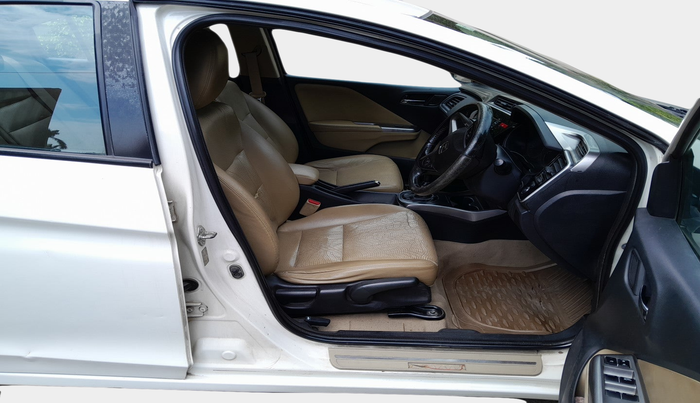 2014 Honda City 1.5L I-DTEC VX, Diesel, Manual, 1,84,156 km, interior