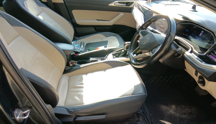 2023 Volkswagen VIRTUS TOPLINE TSI 1.0 AT, Petrol, Automatic, 45,686 km, interior