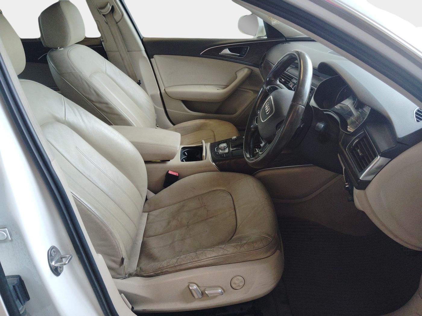 2015 Audi A6 35 TDI S LINE, Diesel, Automatic, 1,21,564 km, interior