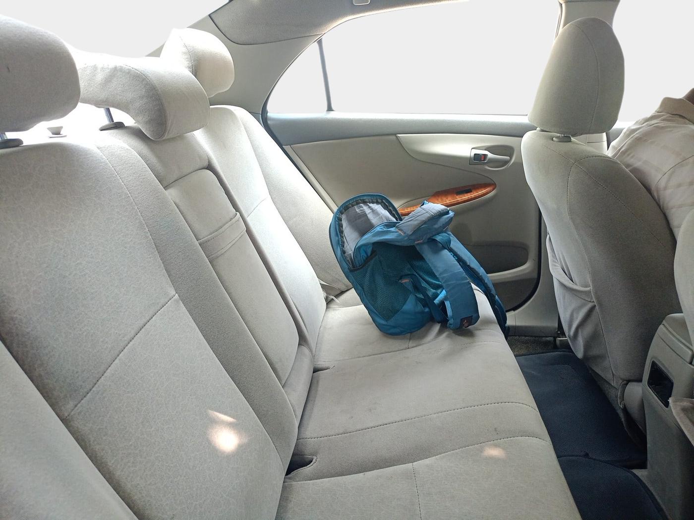 2011 Toyota Corolla Altis G DIESEL, Diesel, Manual, 1,34,778 km, interior