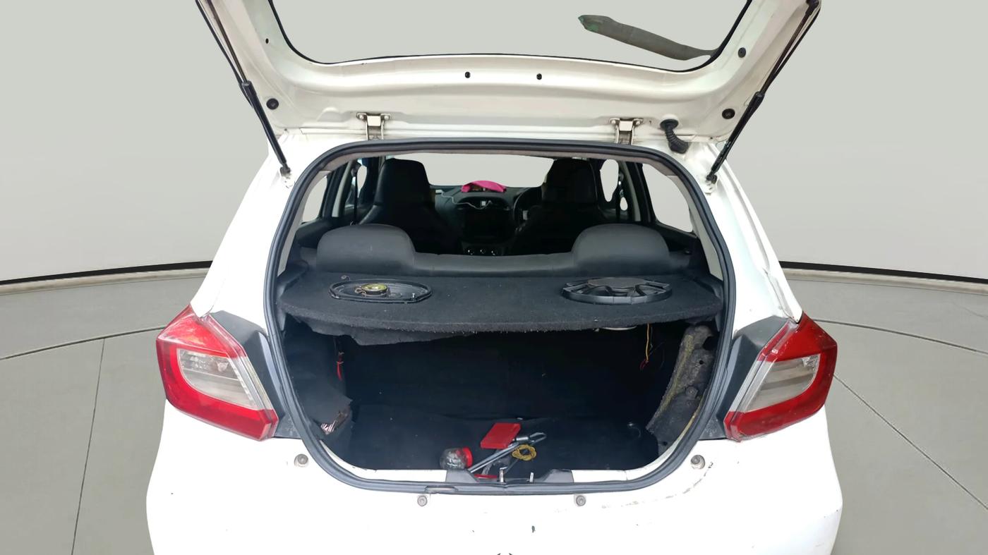 2018 Tata Tiago XE DIESEL, Diesel, Manual, 88,000 km, exterior