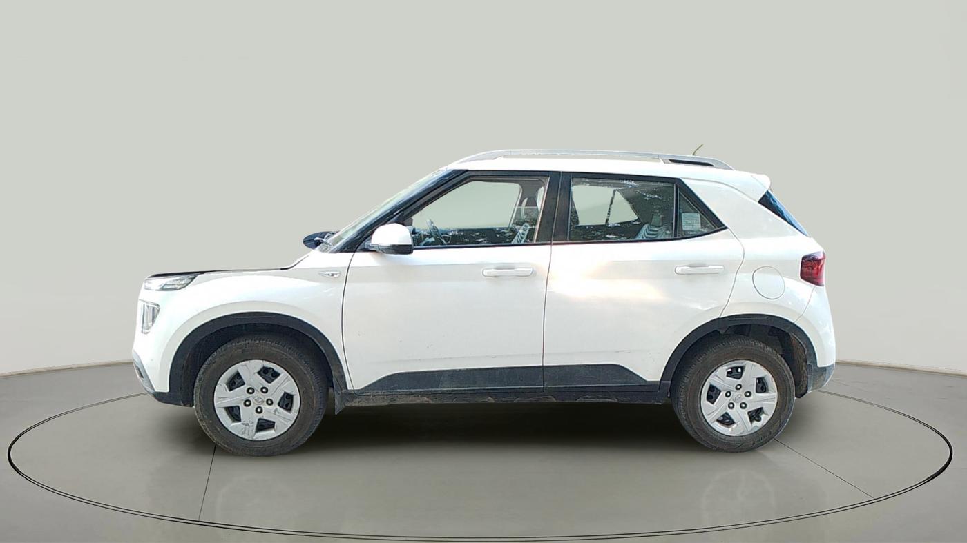 2020 Hyundai VENUE S 1.5 CRDI, Diesel, Manual, 1,31,614 km, exterior