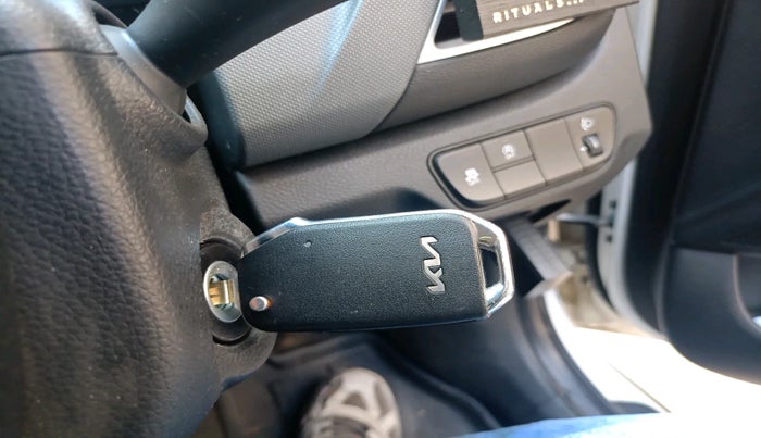 2024 KIA SELTOS HTE 1.5D IMT, Diesel, Manual, 34,369 km, interior