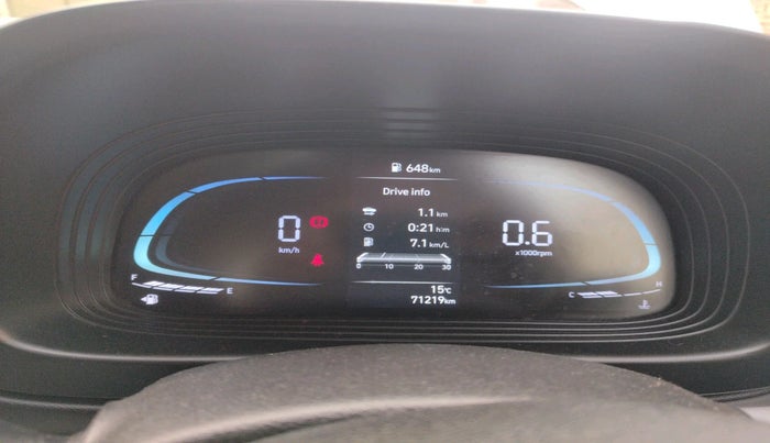 2022 Hyundai VENUE S(O) 1.2, Petrol, Manual, 71,219 km, interior