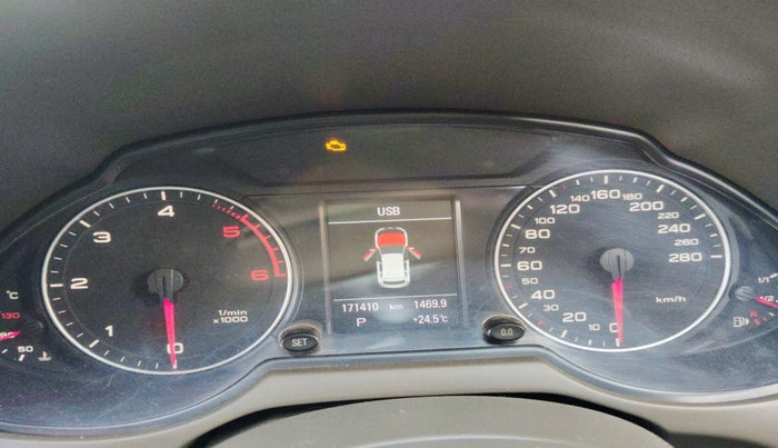 2012 Audi Q5 2.0 TDI QUATTRO, Diesel, Automatic, 1,71,410 km, interior