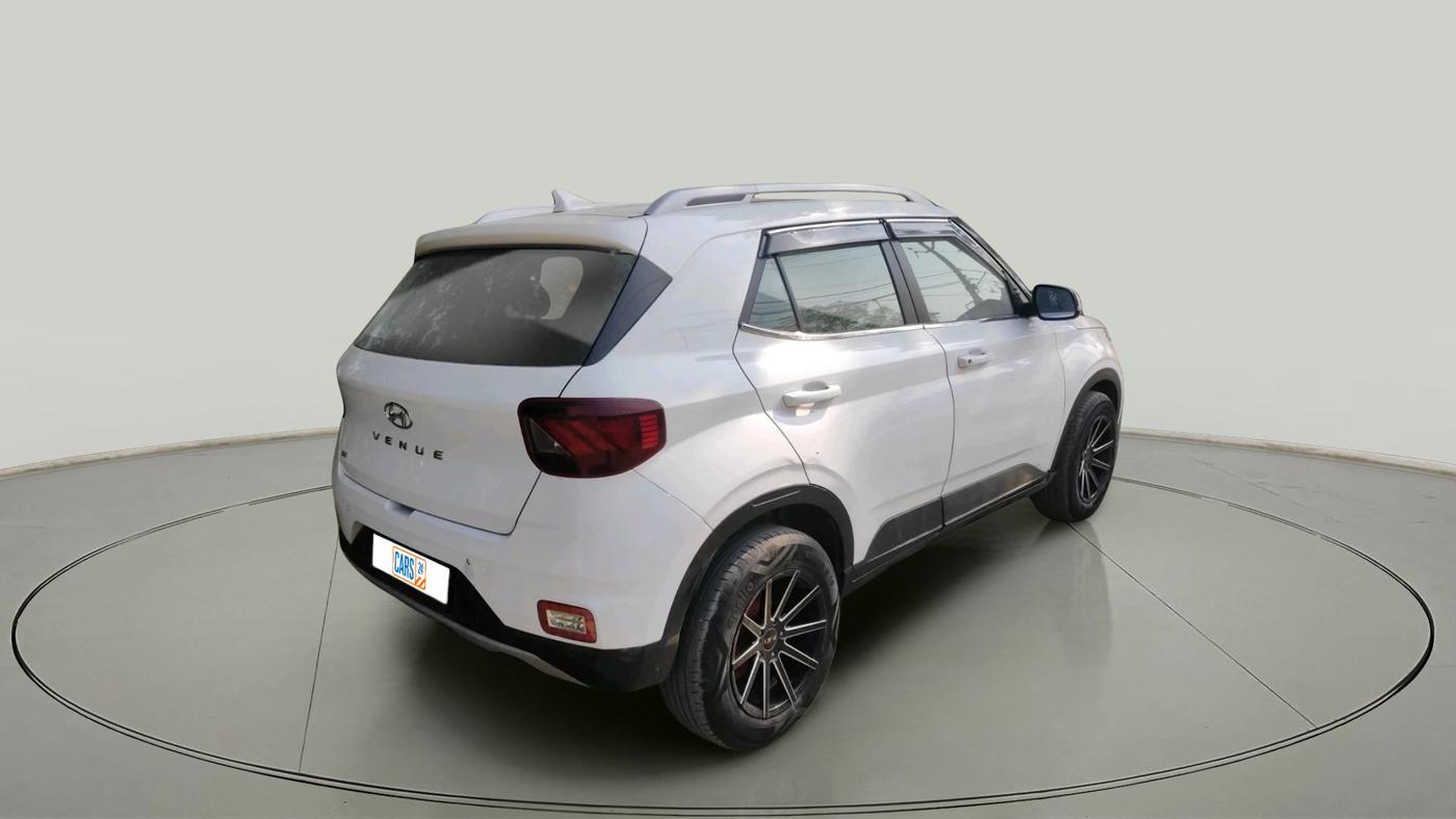 2020 Hyundai VENUE SX 1.5 CRDI, Diesel, Manual, 95,781 km, exterior