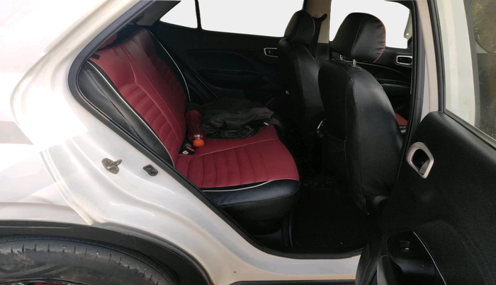 2020 Hyundai VENUE SX 1.5 CRDI, Diesel, Manual, 95,781 km, interior