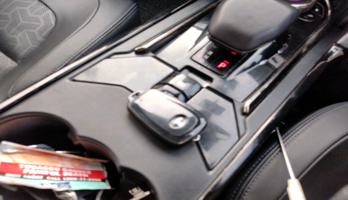 2024 Tata Harrier FEARLESS DARK EDITION AT, Diesel, Automatic, 44,993 km, interior