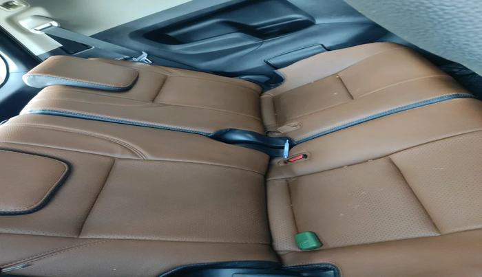 2021 Toyota Innova Crysta 2.4 GX AT 7 STR, Diesel, Automatic, 95,696 km, interior