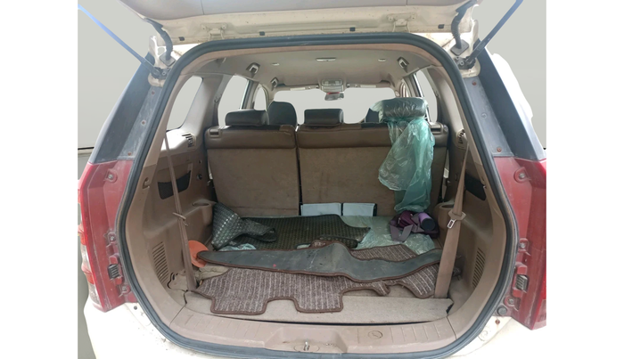 2013 Mahindra XUV500 W8, Diesel, Manual, 1,15,513 km, exterior