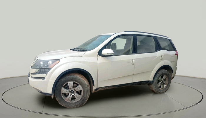 2013 Mahindra XUV500 W8, Diesel, Manual, 1,15,513 km, exterior