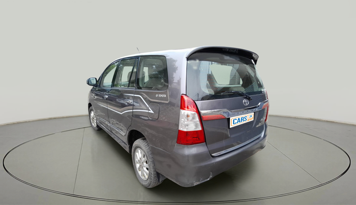 2014 Toyota Innova 2.5 ZX 7 STR, Diesel, Manual, 1,51,495 km, exterior