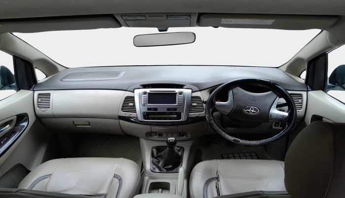 2014 Toyota Innova 2.5 ZX 7 STR, Diesel, Manual, 1,51,495 km, interior