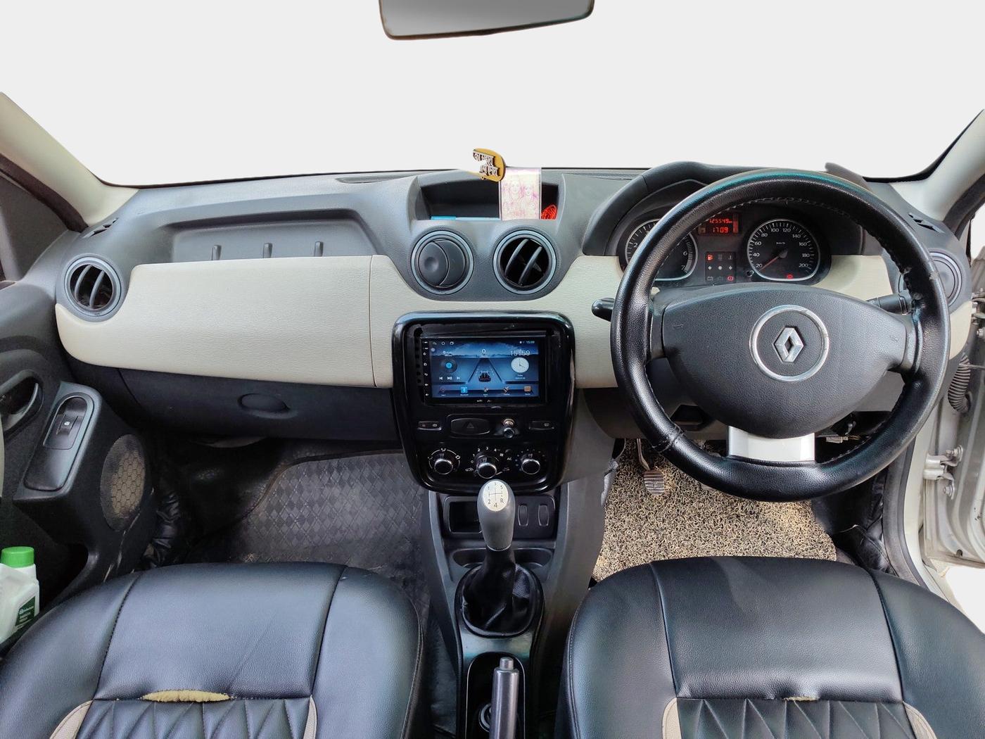 2012 Renault Duster 85 PS RXL DIESEL, Diesel, Manual, 1,25,549 km, interior