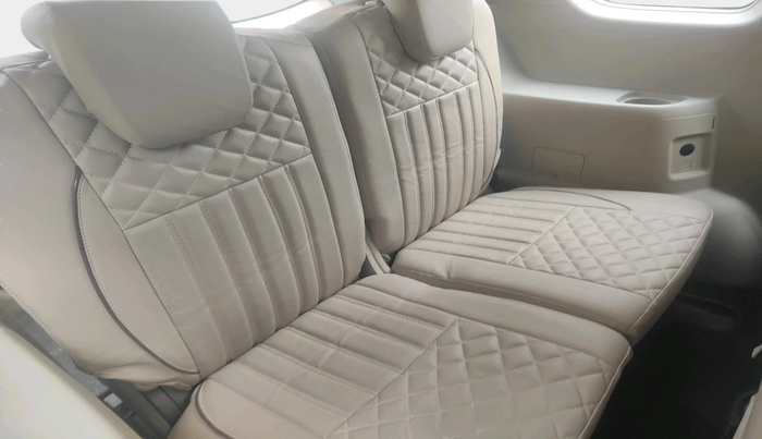 2023 Maruti Ertiga VXi (O), Petrol, Manual, 17,357 km, interior