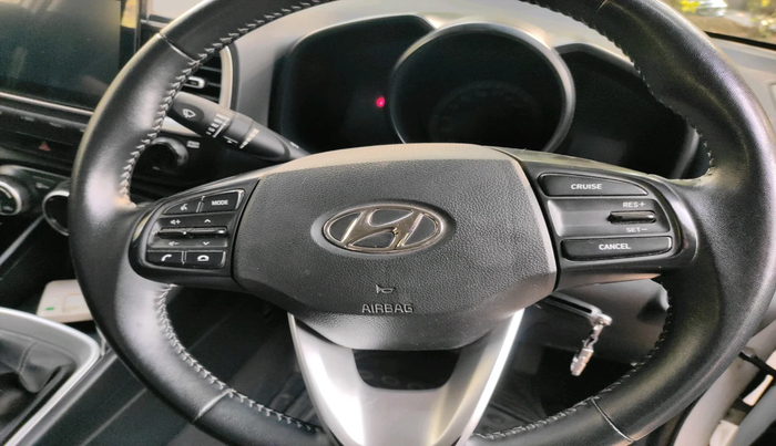 2021 Hyundai VENUE SX 1.5 CRDI, Diesel, Manual, 39,512 km, interior