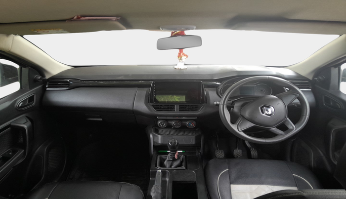 2022 Renault Kiger RXE MT, Petrol, Manual, 26,219 km, interior