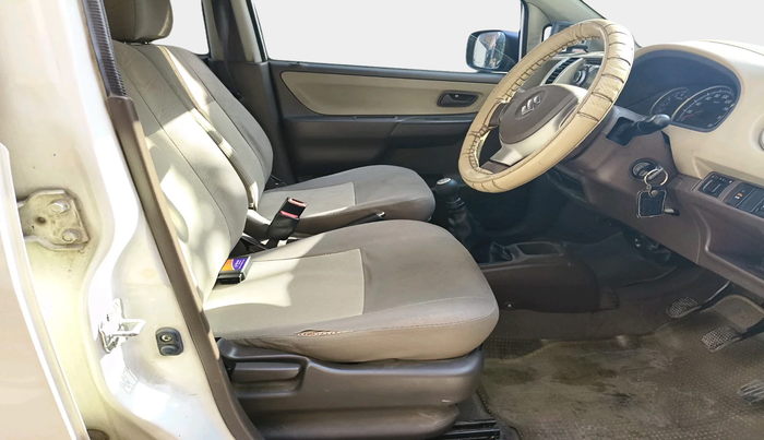 2013 Maruti Zen Estilo VXI, Petrol, Manual, 54,945 km, interior