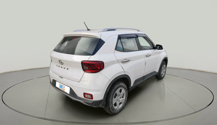 2022 Hyundai VENUE S 1.2, Petrol, Manual, 33,856 km, exterior