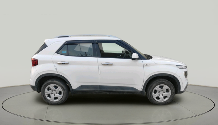 2022 Hyundai VENUE S 1.2, Petrol, Manual, 33,856 km, exterior