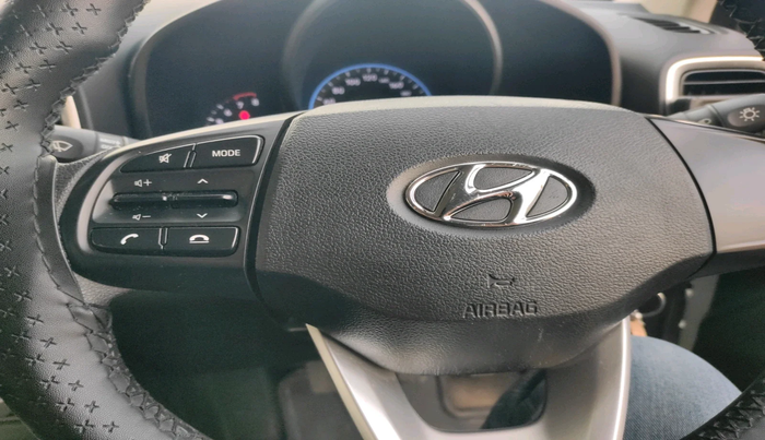 2022 Hyundai VENUE S 1.2, Petrol, Manual, 33,856 km, interior
