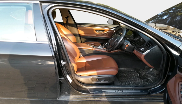 2017 BMW 5 Series 520D LUXURY LINE, Diesel, Automatic, 1,19,847 km, interior