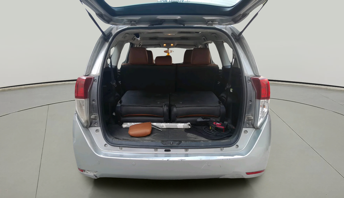 2016 Toyota Innova Crysta 2.4 GX 8 STR, Diesel, Manual, 1,74,097 km, exterior