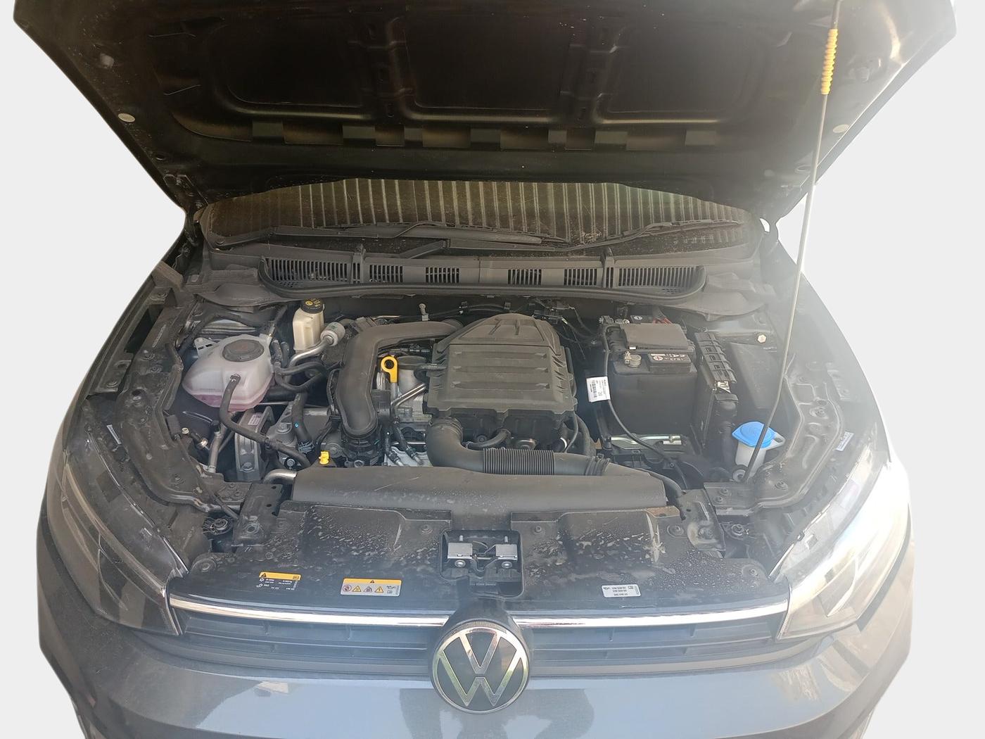2024 Volkswagen VIRTUS HIGHLINE TSI 1.0 MT, Petrol, Manual, 4,043 km, exterior