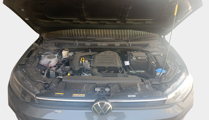 2024 Volkswagen VIRTUS HIGHLINE TSI 1.0 MT, Petrol, Manual, 4,043 km, exterior